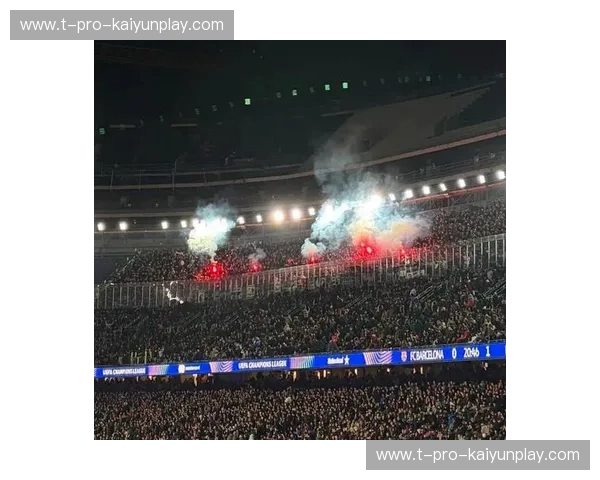 诺坎普的战歌，拜仁黯然离场：巴萨3-0，一场荡气回肠的胜利